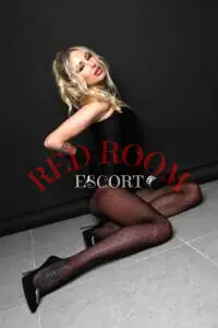 Эскортница Анастасия - грудь 2, рост 175 см, вес 54 кг, цвет волос Блондинки, этничность Европейская