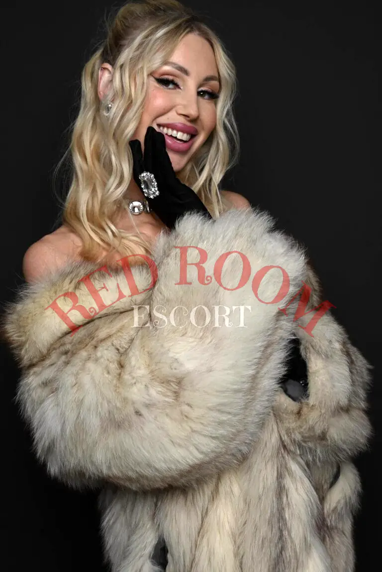 Эскортница Анастасия - грудь 2, рост 175 см, вес 54 кг, цвет волос Блондинки, этничность Европейская