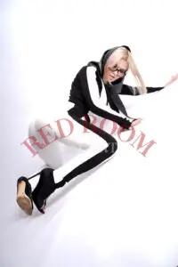 Эскортница Елена  - грудь 2, рост 161 см, вес 64 кг, цвет волос Блондинки, этничность Европейская