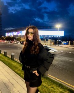 Эскортница Куаныш - грудь 2, рост 172 см, вес 55 кг, цвет волос Шатенки