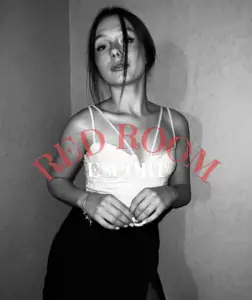 Эскортница Оливия - грудь 2, рост 165 см, вес 50 кг, цвет волос Русые, этничность Европейская