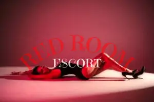 Эскортница Адема - грудь 1.5, рост 165 см, вес 47 кг, цвет волос Шатенки, этничность Азиатская