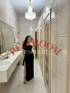 Эскортница Айдана - грудь 1.5, рост 160 см, вес 50 кг, цвет волос Брюнетки, этничность Азиатская