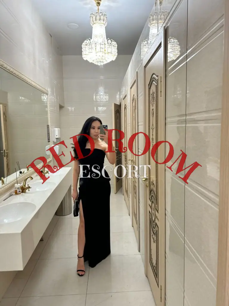 Эскортница Айдана - грудь 1.5, рост 160 см, вес 50 кг, цвет волос Брюнетки, этничность Азиатская