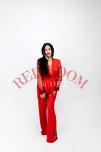 Эскортница Альбина - грудь 2, рост 160 см, вес 51 кг, цвет волос Брюнетки, этничность Азиатская