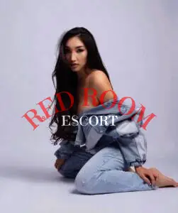 Эскортница Аэлита - грудь 2, рост 173 см, вес 56 кг, цвет волос Брюнетки, этничность Азиатская