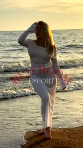 Эскортница Варвара - грудь 2.5, рост 166 см, вес 166 кг, цвет волос Брюнетки, этничность Европейская