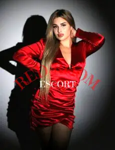 Эскортница Даша - грудь 2, рост 174 см, вес 57 кг, цвет волос Блондинки, этничность Европейская