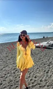 Эскортница Алана - грудь 3, рост 170 см, вес 57 кг, цвет волос Брюнетки, этничность Европейская