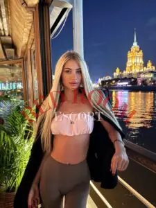 Эскортница Стася - грудь 2, рост 170 см, вес 47 кг, цвет волос Блондинки, этничность Европейская