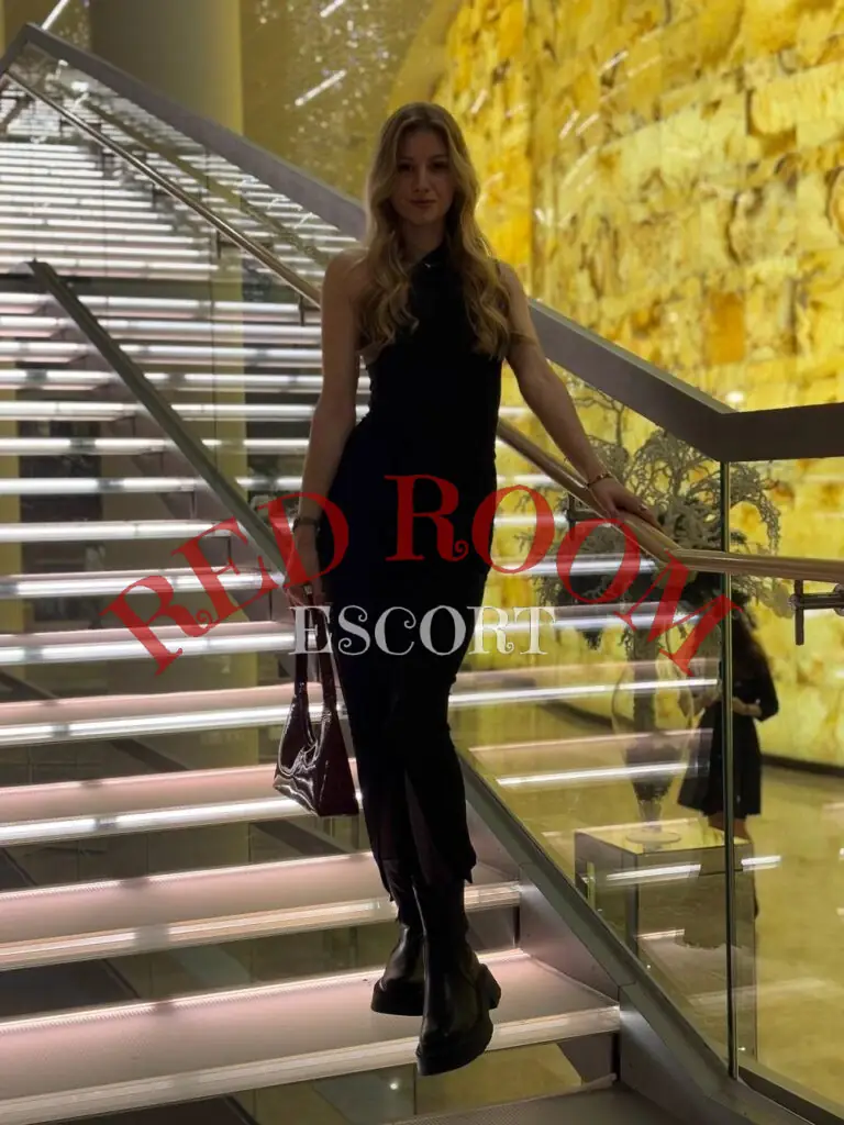 Эскортница Маргери - грудь 1.5, рост 170 см, вес 50 кг, цвет волос Блондинки, этничность Европейская