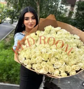 Эскортница Наоми - грудь 1.5, рост 175 см, вес 66 кг, цвет волос Брюнетки, этничность Европейская