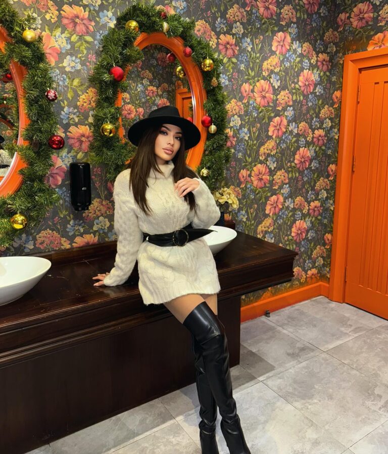 Эскортница Балжан - грудь 1.5, рост 170 см, вес 49 кг, цвет волос Брюнетки