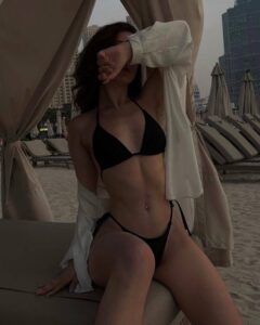 Эскортница Елизавета - грудь 2, рост 167 см, вес 58 кг, цвет волос Русые, этничность Европейская