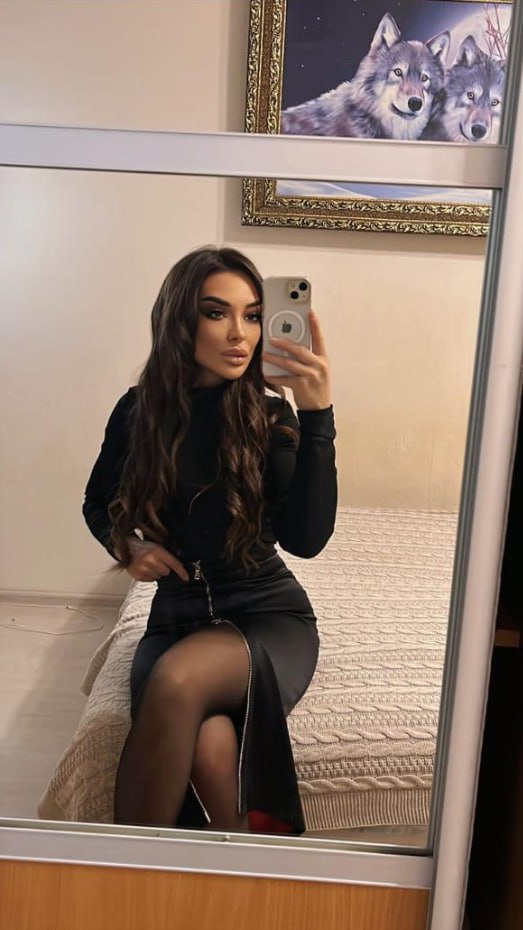 Эскортница Аля - грудь 2, рост 160 см, вес 51 кг, цвет волос Русые, этничность Европейская