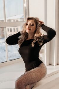 Эскортница Триша - грудь 2, рост 159 см, вес 48 кг, цвет волос Русые, этничность Европейская