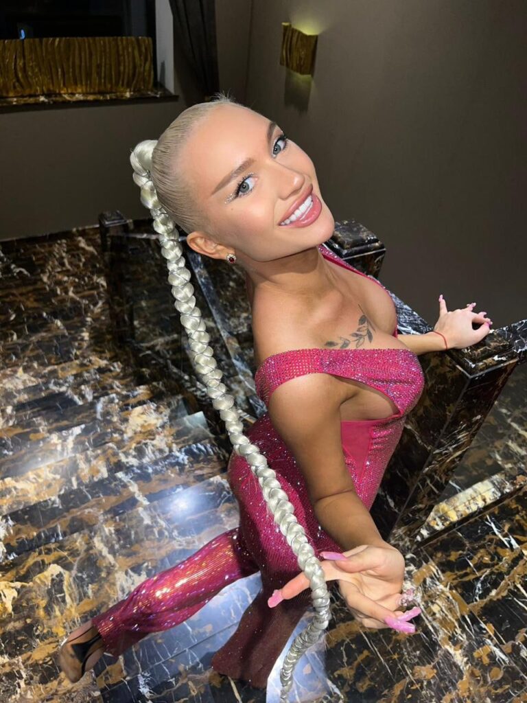 Камалия — возраст 22, рост 170, вес 50, размер груди 3