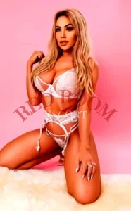 Эскортница Тая - грудь 4, рост 165 см, вес 55 кг, цвет волос Русые, этничность Азиатская