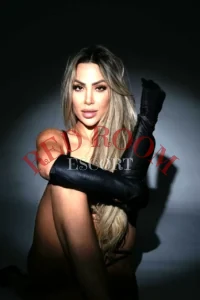 Эскортница Олеся - грудь 2, рост 169 см, вес 54 кг, цвет волос Русые, этничность Европейская