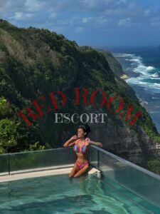 Эскортница Милана - грудь 4, рост 170 см, вес 41 кг, цвет волос Брюнетки, этничность Арабская