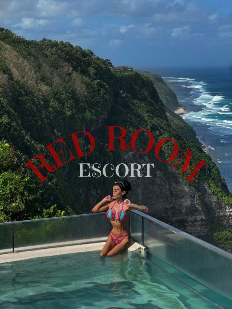 Эскортница Милана - грудь 4, рост 170 см, вес 41 кг, цвет волос Брюнетки, этничность Арабская