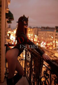 Эскортница Белла - грудь 2, рост 166 см, вес 46 кг, цвет волос Шатенки, этничность Латиноамериканская