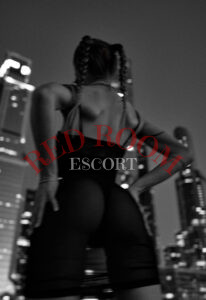 Эскортница Белла - грудь 2, рост 166 см, вес 46 кг, цвет волос Шатенки, этничность Латиноамериканская