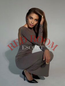 Эскортница Настя  - грудь 3, рост 170 см, вес 47 кг, цвет волос Русые, этничность Европейская