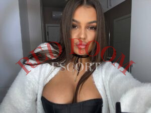 Селфи Амина