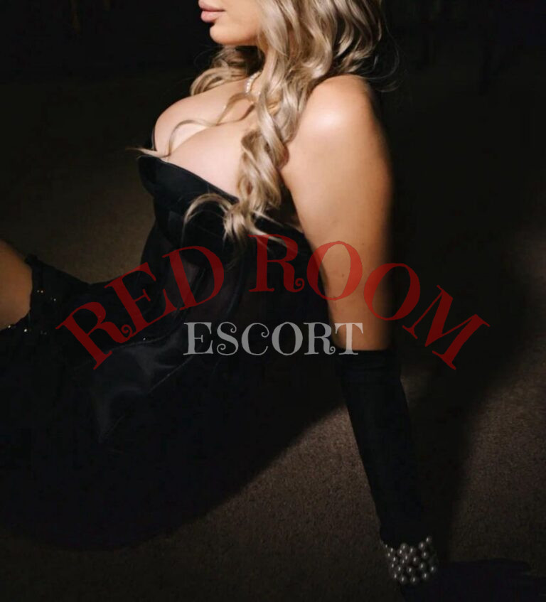 Эскортница Бетти - грудь 3, рост 170 см, вес 55 кг, цвет волос Русые, этничность Европейская