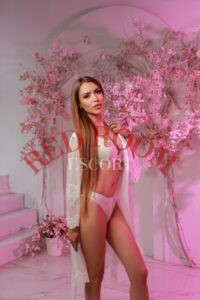 Эскортница Мика - грудь 3, рост 170 см, вес 50 кг, цвет волос Русые, этничность Европейская