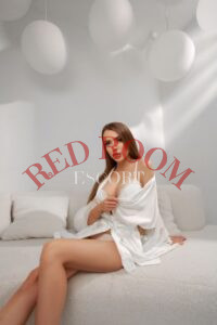 Эскортница Мика - грудь 3, рост 170 см, вес 50 кг, цвет волос Русые, этничность Европейская