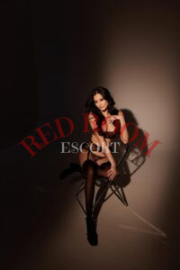 Эскортница Китти   - грудь 2, рост 175 см, вес 56 кг, цвет волос Брюнетки, этничность Европейская