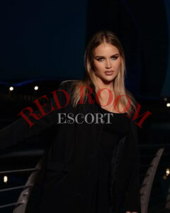 Эскортница Аида - грудь 2, рост 173 см, вес 62 кг, цвет волос Блондинки, этничность Европейская