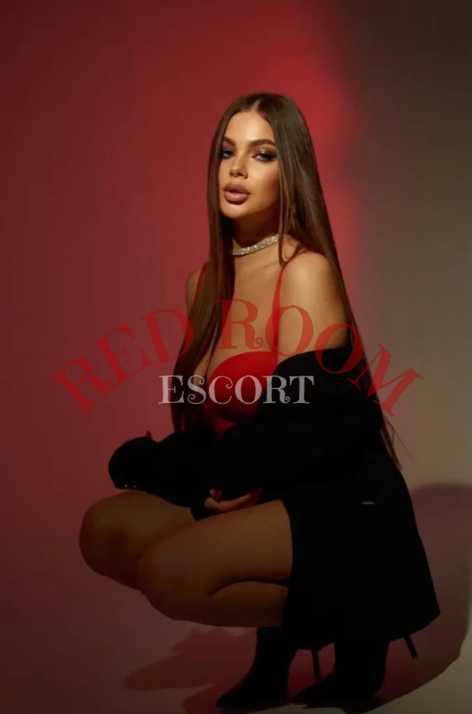 Тира — возраст 24, рост 175, вес 62, размер груди 2