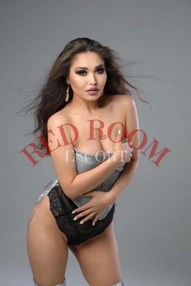 Эскортница Мирей - грудь 1, рост 173 см, вес 62 кг, цвет волос Шатенки