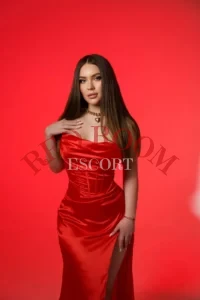 Эскортница Ксения - грудь 4, рост 174 см, вес 63 кг, цвет волос Шатенки