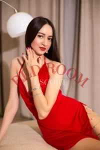 Эскортница Снежанна - грудь 2, рост 170 см, вес 49 кг, цвет волос Шатенки