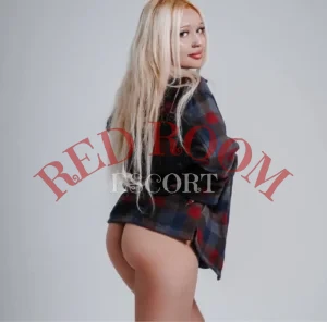 Эскортница Марта - грудь 3, рост 167 см, вес 61 кг, цвет волос Блондинки