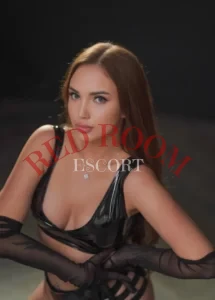 Эскортница Настина - грудь 3, рост 166 см, вес 49 кг, цвет волос Шатенки