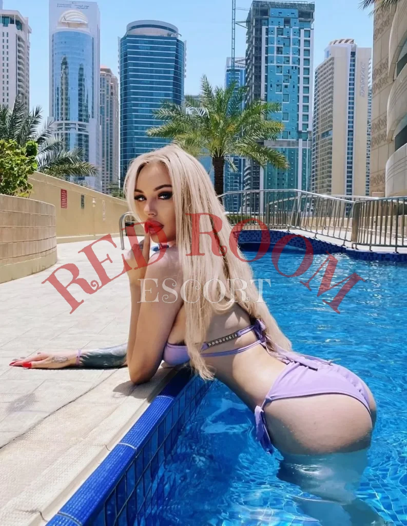 Саша — возраст 25, рост 175, вес 62, размер груди 3