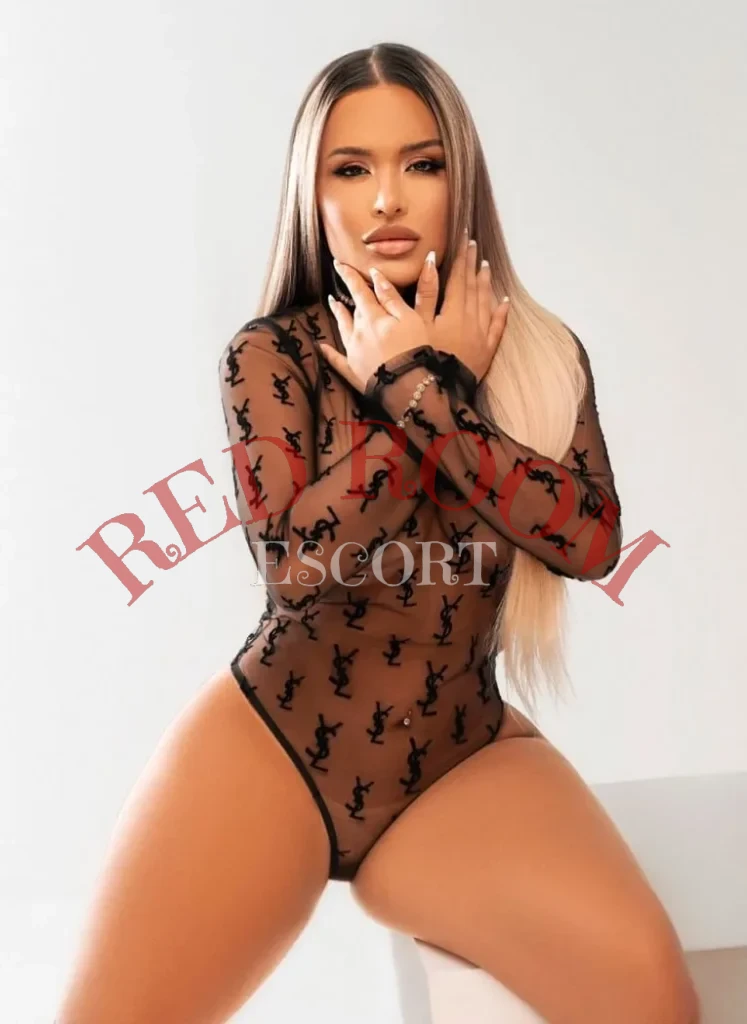 Dayane — возраст 28, рост 160, вес 62, размер груди 3