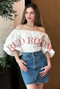 Эскортница Радослава - грудь 2, рост 160 см, вес 50 кг, цвет волос Блондинки