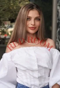 Эскортница Радослава - грудь 2, рост 160 см, вес 50 кг, цвет волос Блондинки