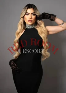 Эскортница Райя - грудь 3, рост 168 см, вес 50 кг, цвет волос Блондинки