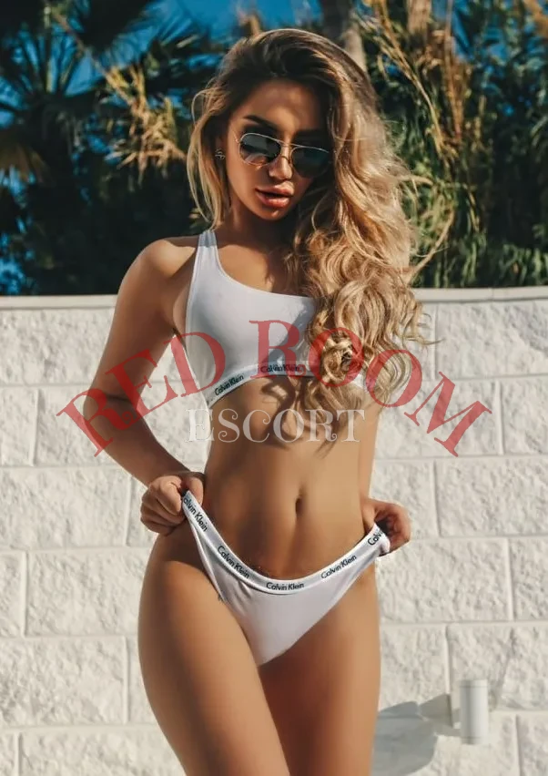 Алексия — возраст 24, рост 178, вес 56, размер груди 4