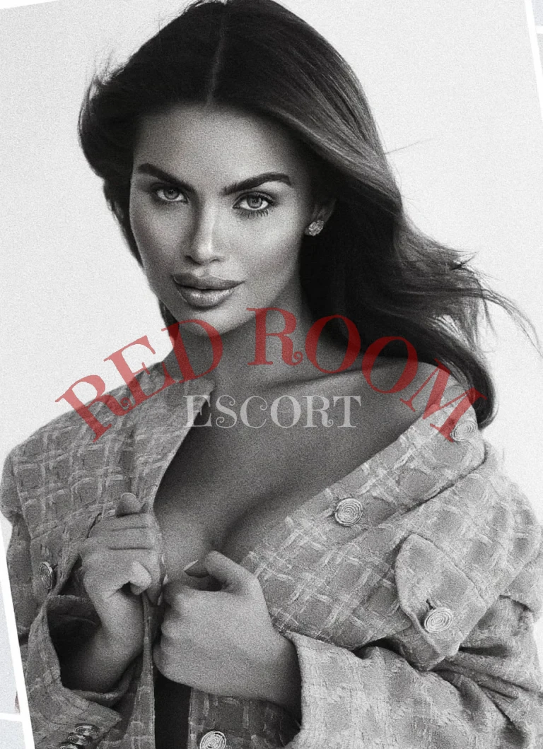 Эскортница Рианна - грудь 2, рост 168 см, вес 51 кг, цвет волос Шатенки