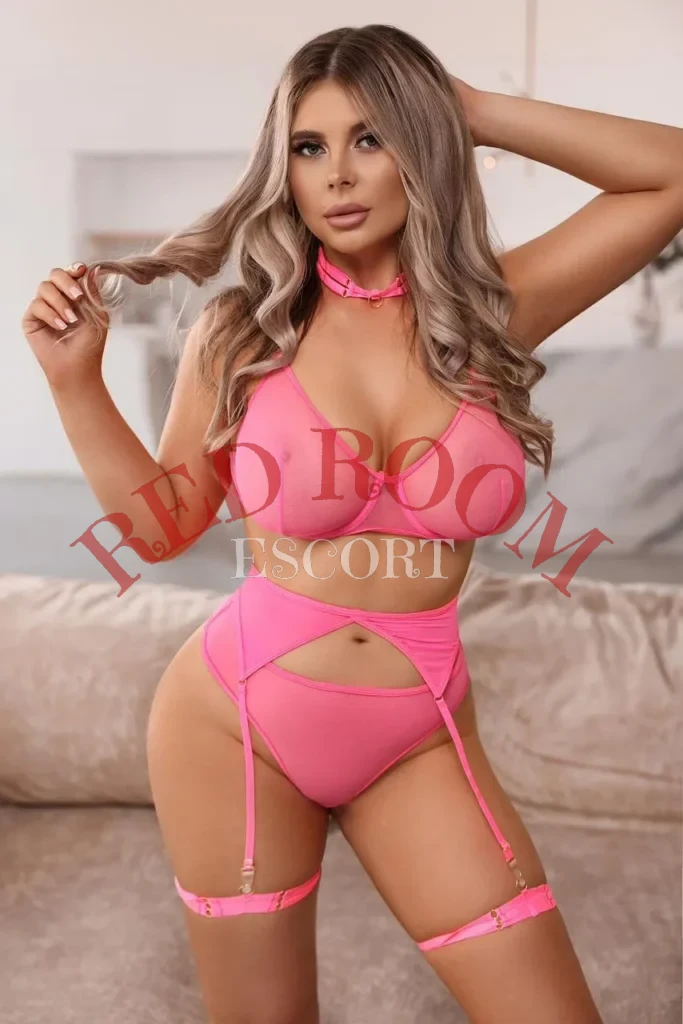 Полин — возраст 24, рост 167, вес 58, размер груди 4