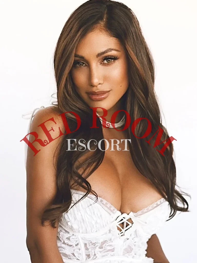 Акира — возраст 24, рост 170, вес 55, размер груди 4