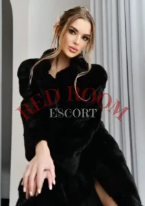 Эскортница Мария - грудь 1, рост 167 см, вес 51 кг, цвет волос Блондинки